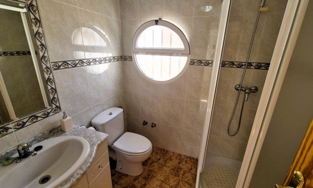 Herverkoop - Villa -
Torrevieja - La siesta