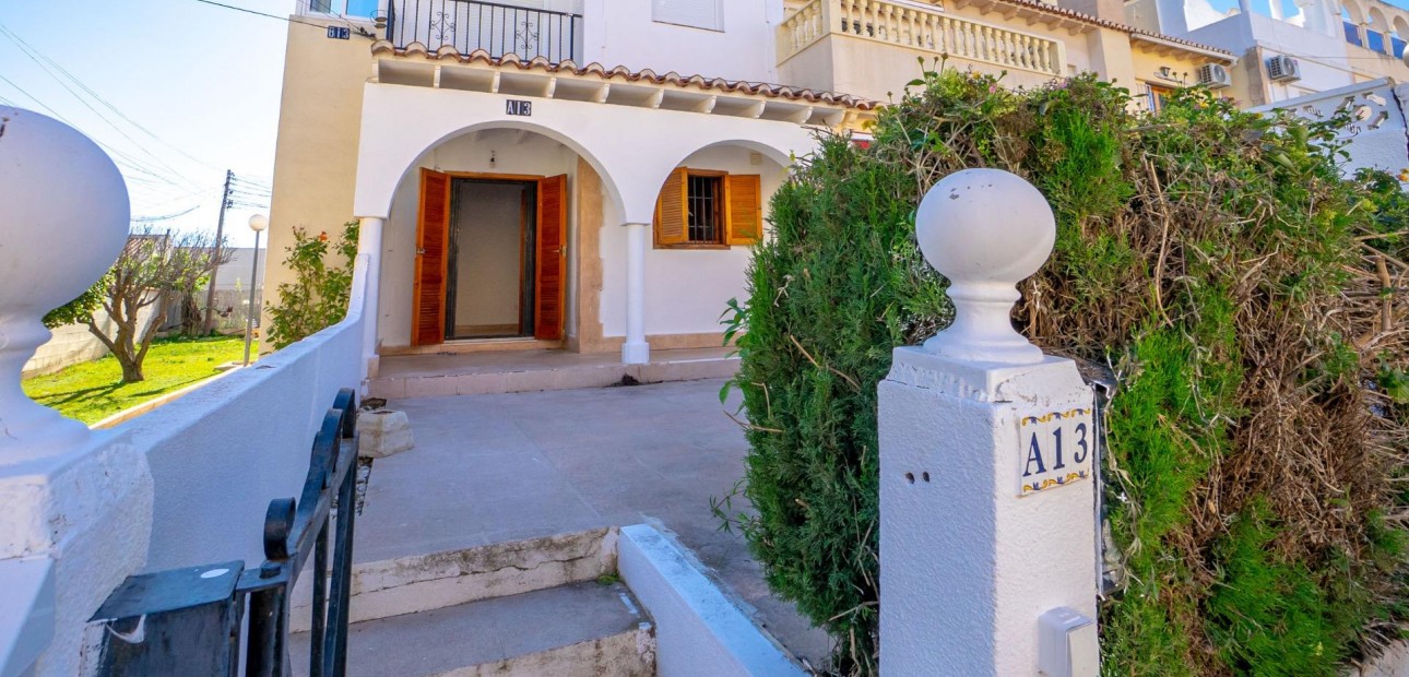 Herverkoop - Appartement / flat -
Torrevieja - El Chaparral