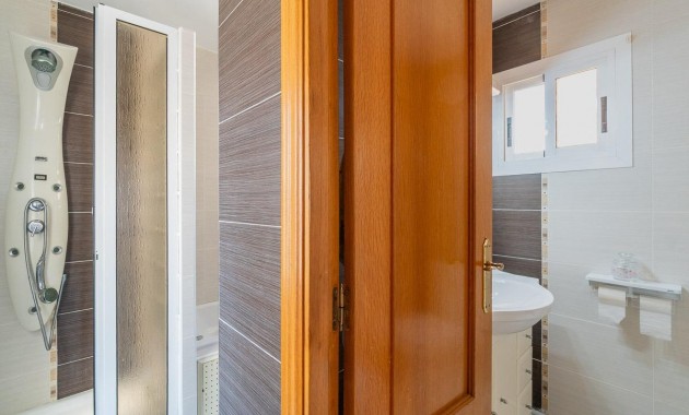 Herverkoop - Villa -
Torrevieja - La Mata