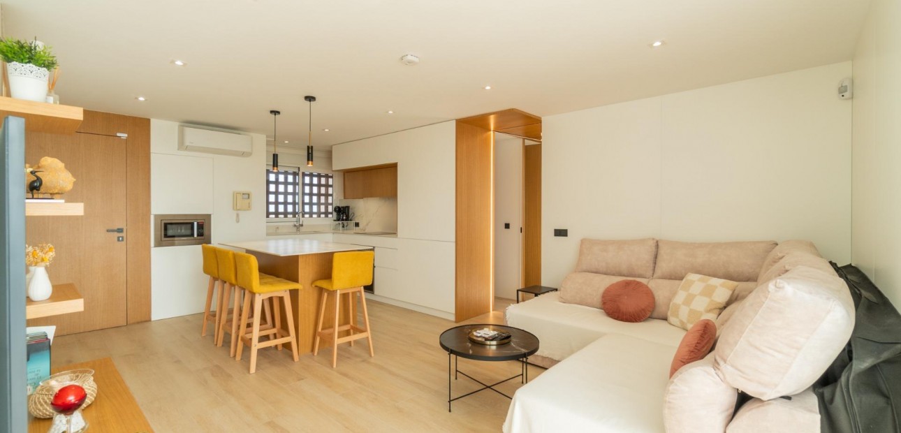 Herverkoop - Appartement / flat -
Guardamar del Segura - Puerto Deportivo