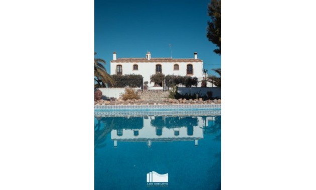 Sale - Country Property/Finca -
Lorca