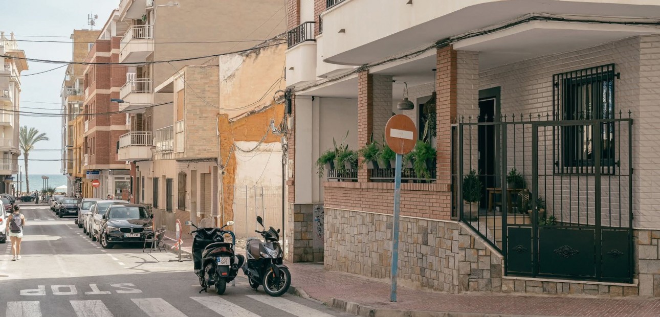 Herverkoop - Appartement / flat -
Torrevieja - Torrevieja - Centre