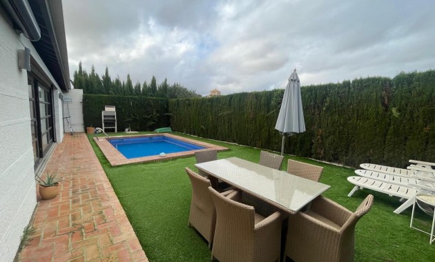 Herverkoop - Detached Villa -
Sucina - Peraleja Golf