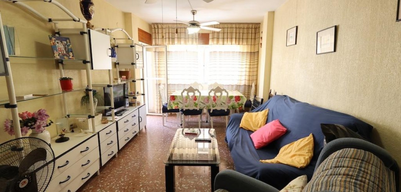 Sale - Apartment / flat -
Torrevieja - Acequion