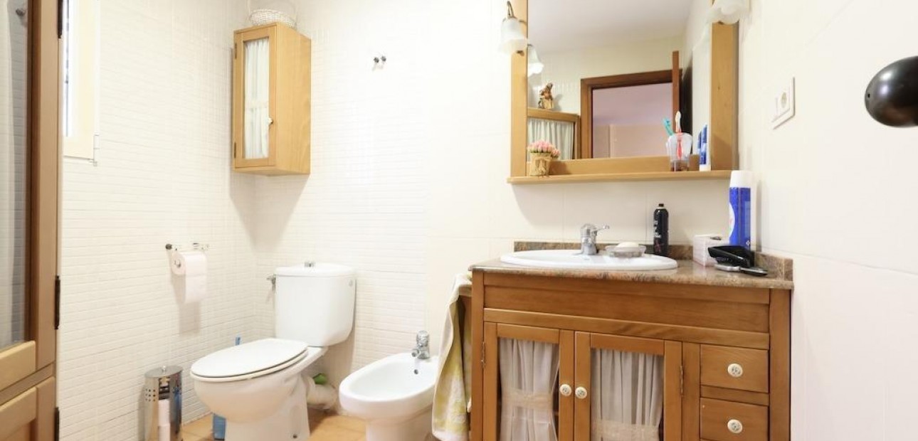 Sale - Apartment / flat -
Torrevieja - Acequion