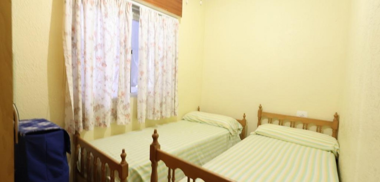 Sale - Apartment / flat -
Torrevieja - Acequion