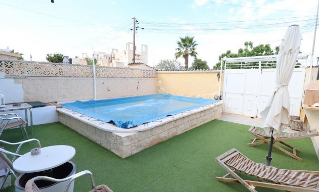 Sale - Terraced house -
Torrevieja - Torretas