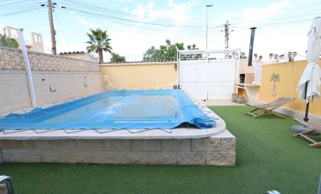 Sale - Terraced house -
Torrevieja - Torretas