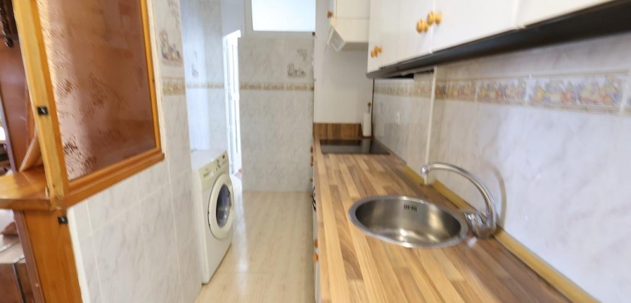 Sale - Terraced house -
Torrevieja - Torretas