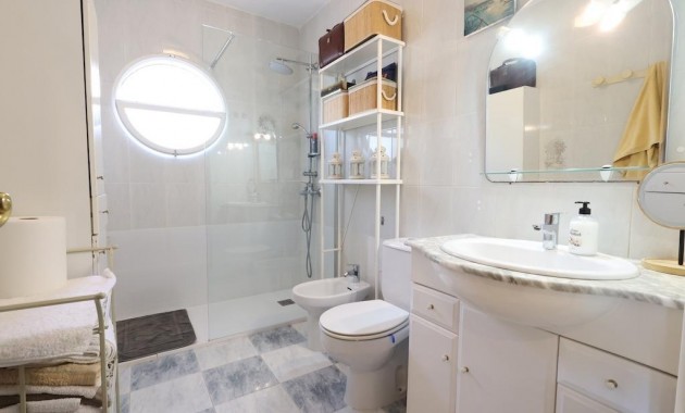 Sale - Terraced house -
Torrevieja - Torretas