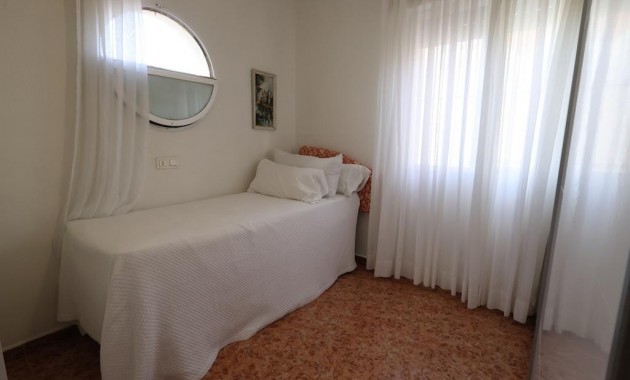 Sale - Terraced house -
Torrevieja - Torretas