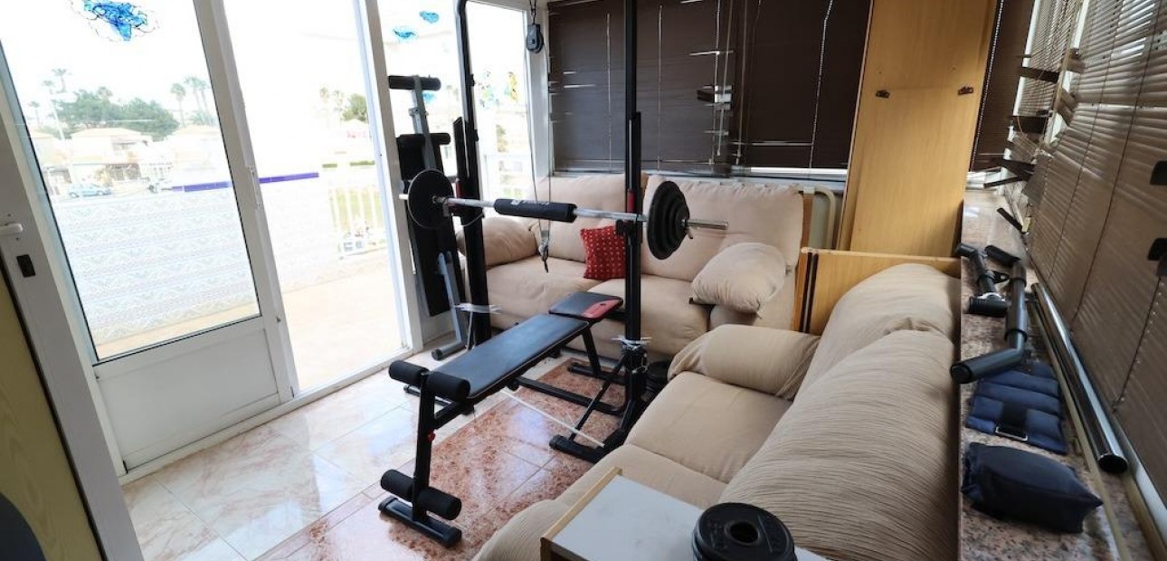 Sale - Terraced house -
Torrevieja - Torretas