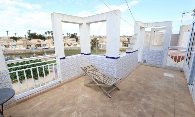 Sale - Terraced house -
Torrevieja - Torretas