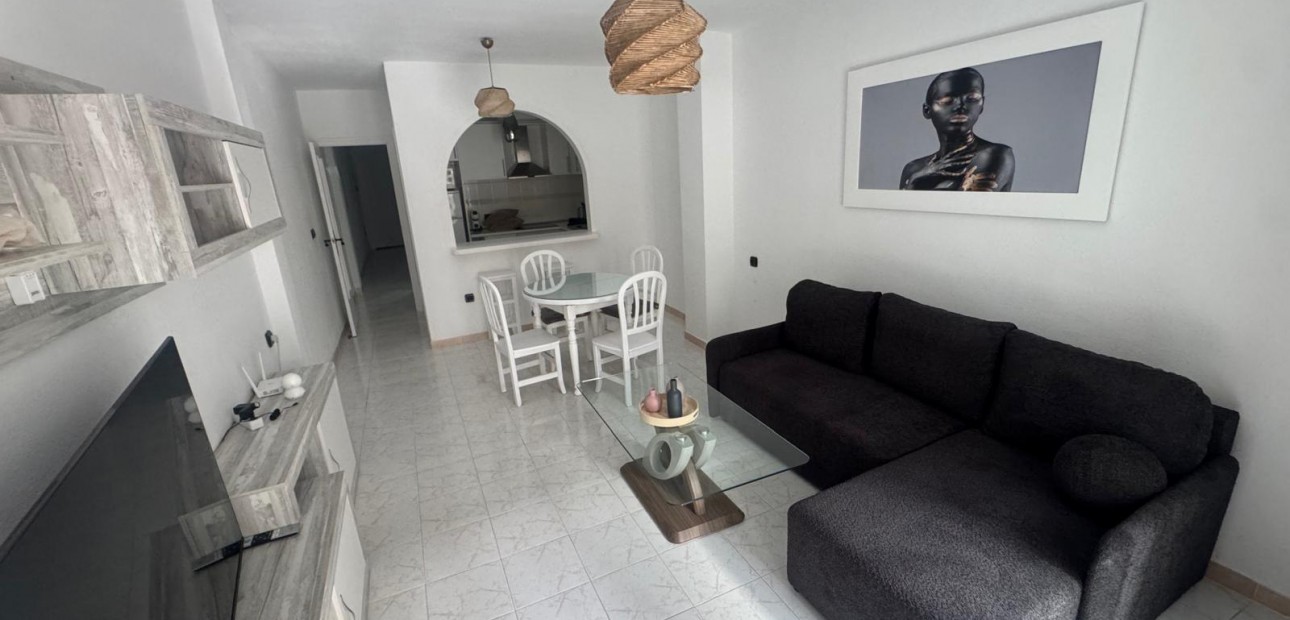 Sale - Apartment / flat -
Torrevieja - Estacion de autobuses