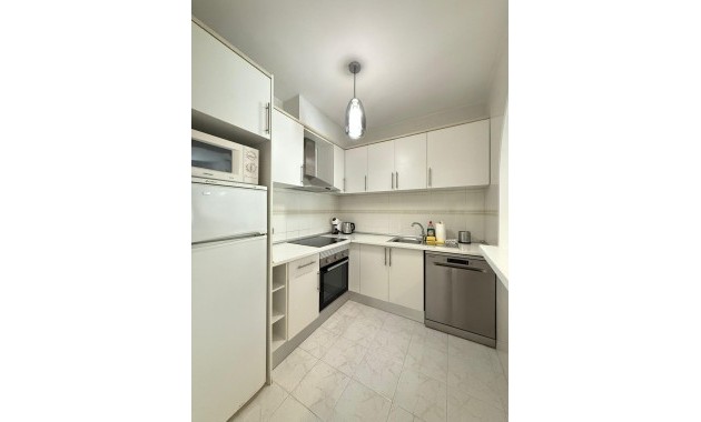 Sale - Apartment / flat -
Torrevieja - Estacion de autobuses