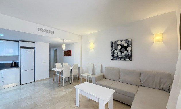 Sale - Apartment / flat -
Torrevieja - Punta prima