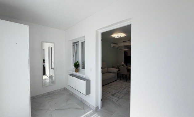 Sale - Terraced house -
Torrevieja - La Siesta - El Salado - Torreta