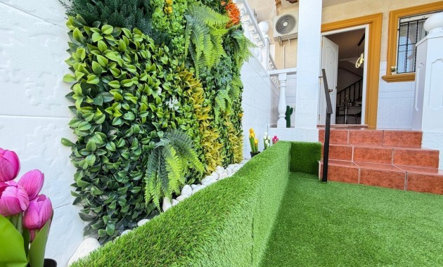 Sale - Terraced house -
Orihuela Costa - Rocio del Mar