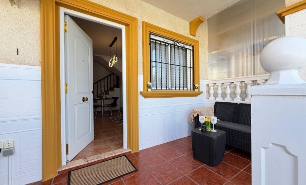 Sale - Terraced house -
Orihuela Costa - Rocio del Mar