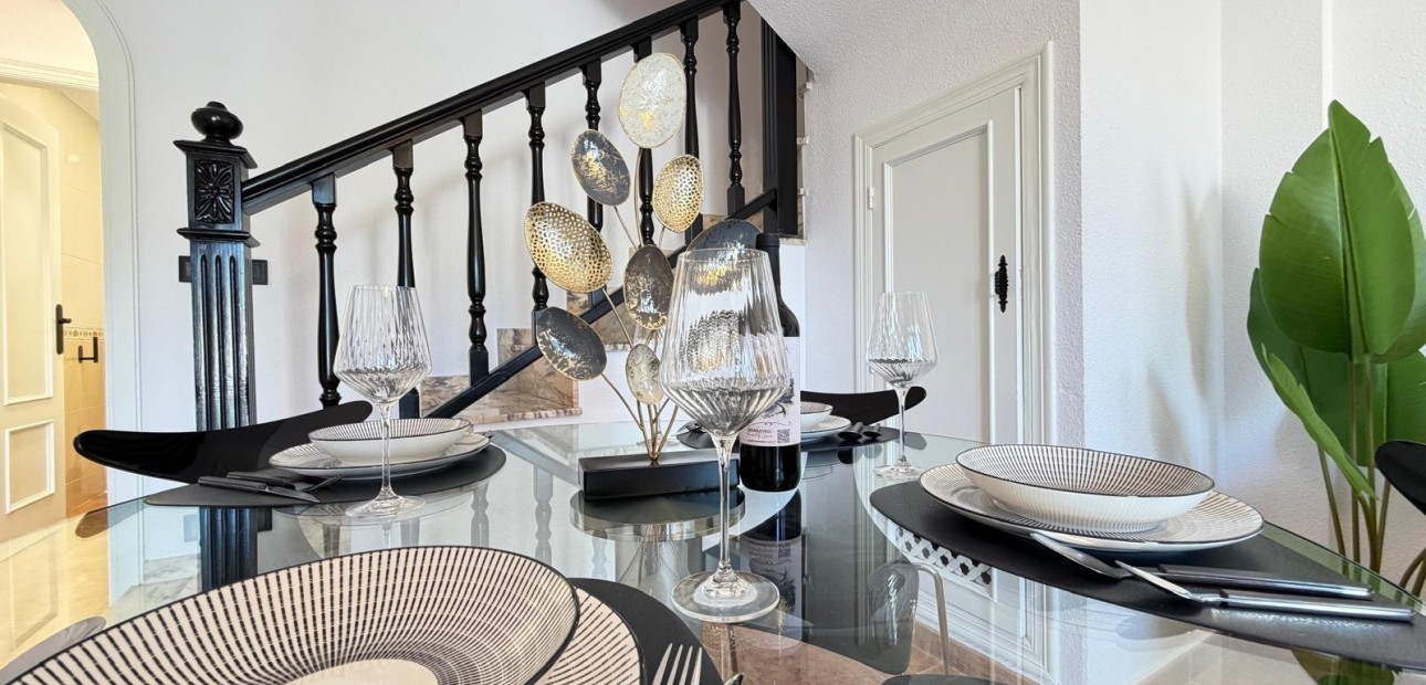 Sale - Terraced house -
Orihuela Costa - Rocio del Mar