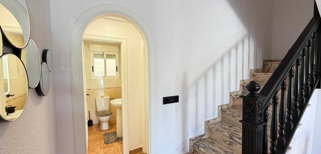 Sale - Terraced house -
Orihuela Costa - Rocio del Mar