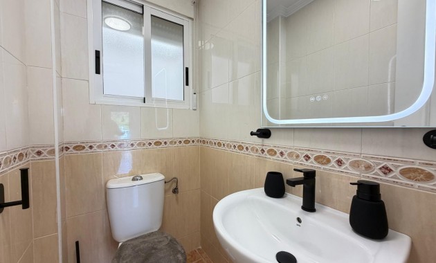 Sale - Terraced house -
Orihuela Costa - Rocio del Mar