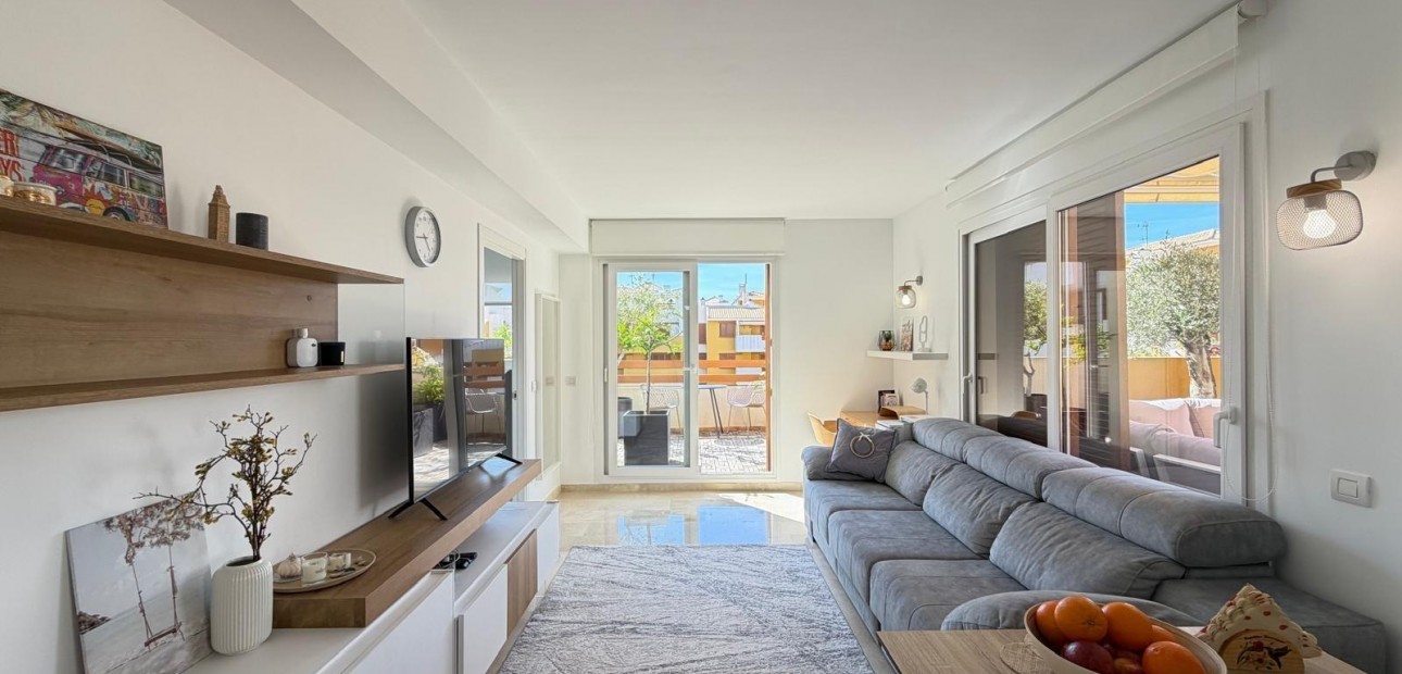 Sale - Penthouse -
Torrevieja - Punta prima