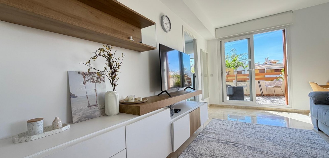 Sale - Penthouse -
Torrevieja - Punta prima