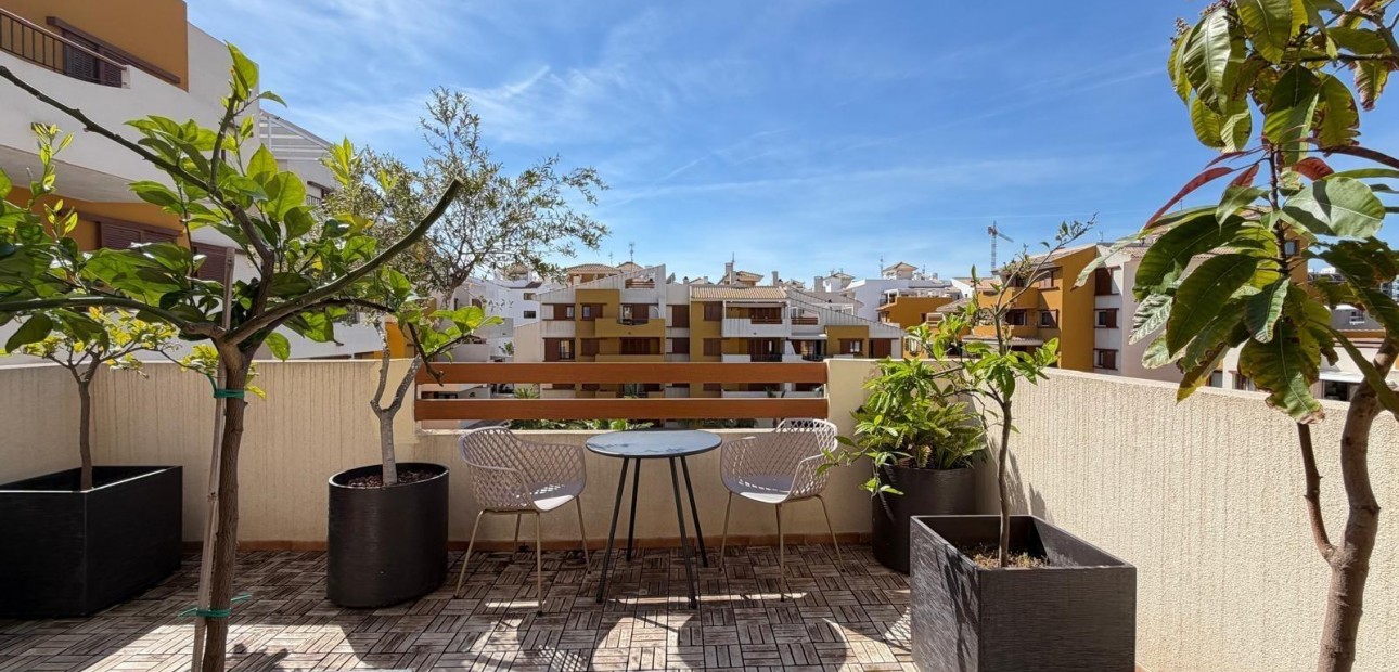 Sale - Penthouse -
Torrevieja - Punta prima