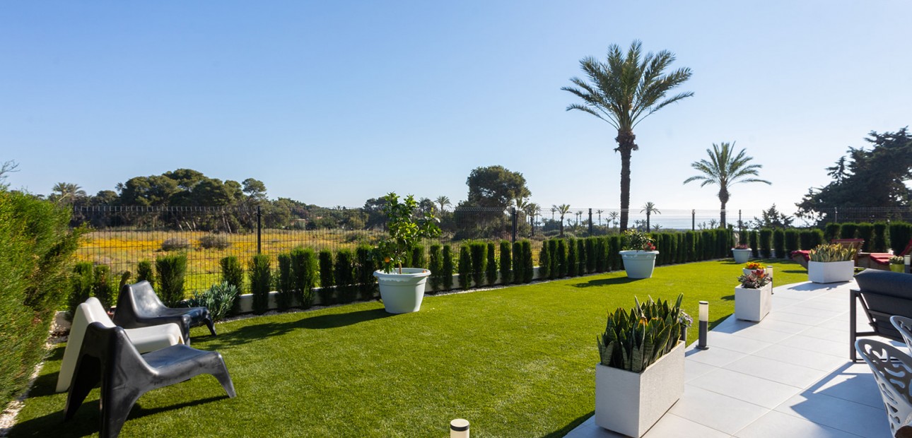 Sale - Apartment / flat -
Torrevieja - Rocio del Mar