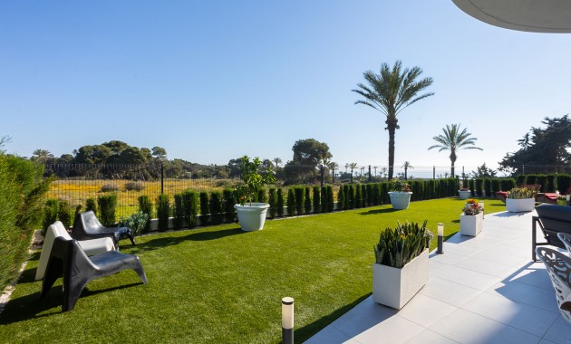 Sale - Apartment / flat -
Torrevieja - Rocio del Mar