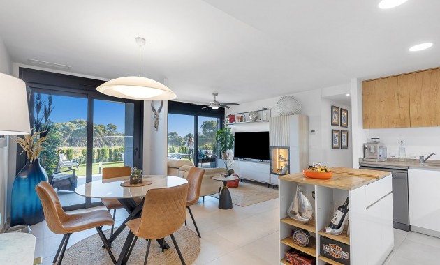 Sale - Apartment / flat -
Torrevieja - Rocio del Mar