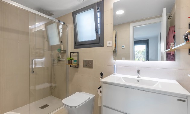 Sale - Apartment / flat -
Torrevieja - Rocio del Mar