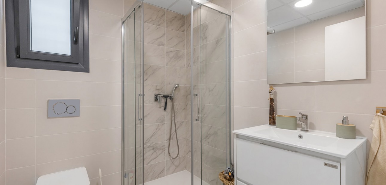 Sale - Apartment / flat -
Torrevieja - Rocio del Mar