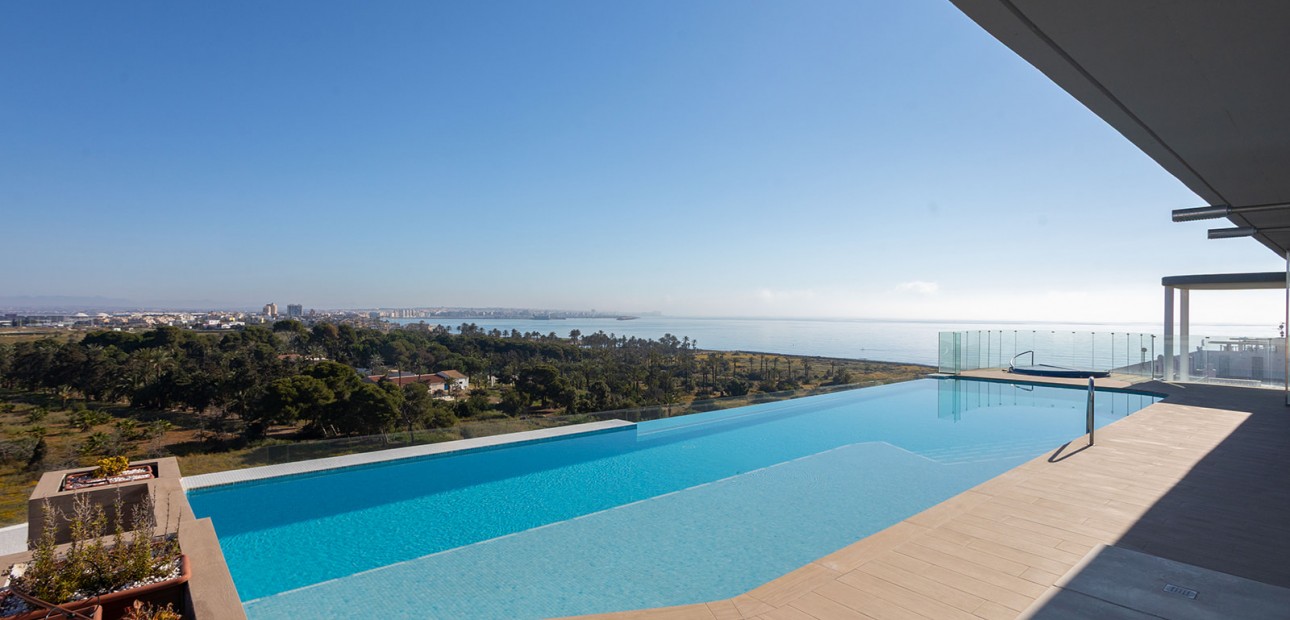 Sale - Apartment / flat -
Torrevieja - Rocio del Mar