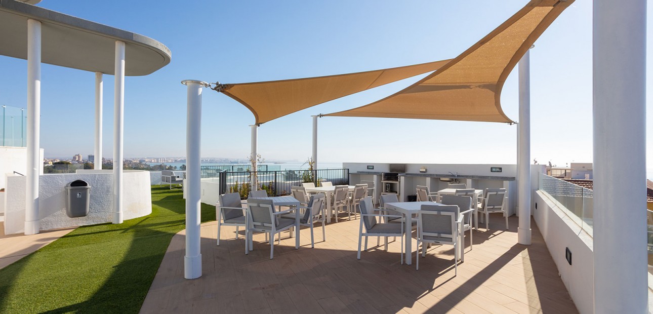 Sale - Apartment / flat -
Torrevieja - Rocio del Mar