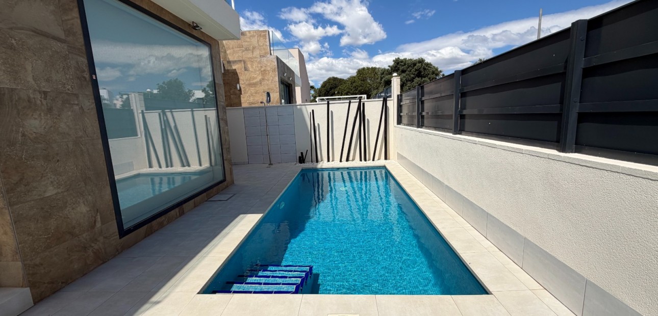 Sale - Detached Villa -
Ciudad Quesada - La Laguna