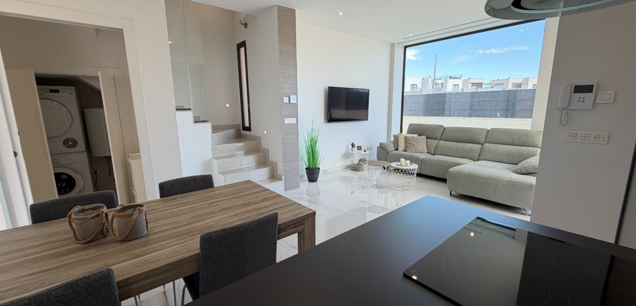 Sale - Detached Villa -
Ciudad Quesada - La Laguna