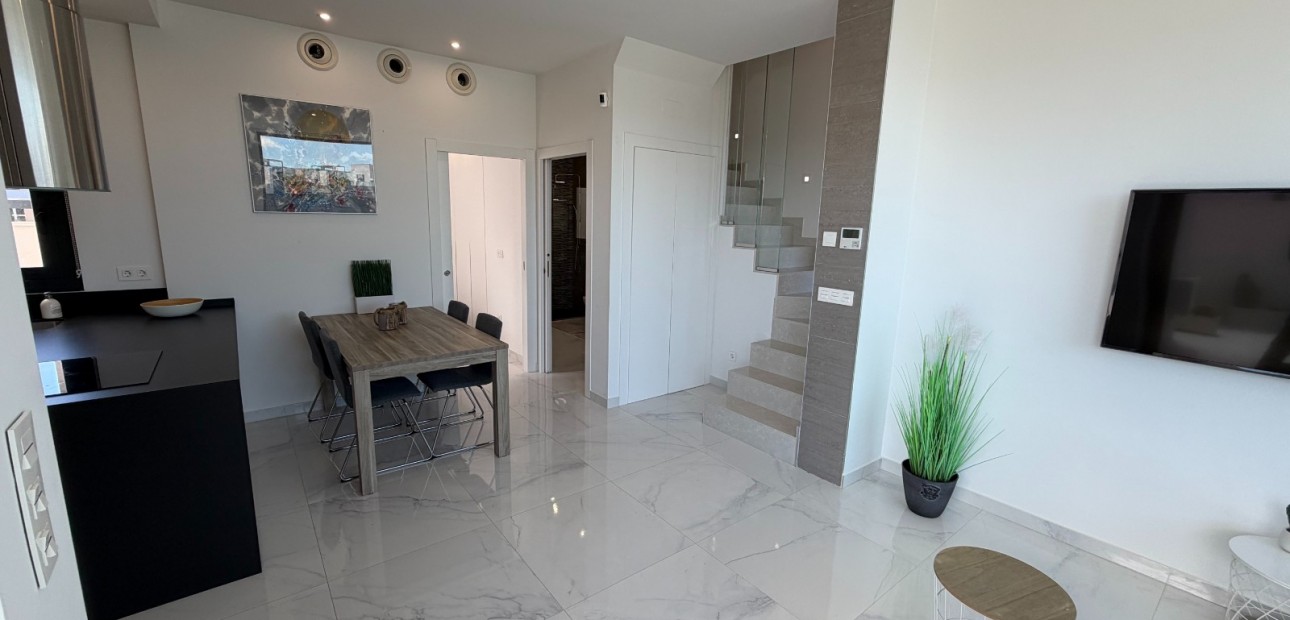 Sale - Detached Villa -
Ciudad Quesada - La Laguna