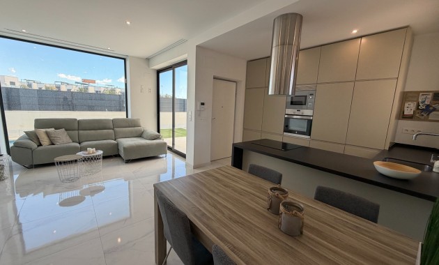 Sale - Detached Villa -
Ciudad Quesada - La Laguna