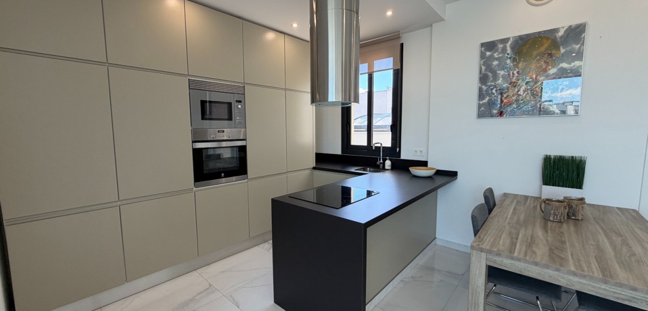 Sale - Detached Villa -
Ciudad Quesada - La Laguna