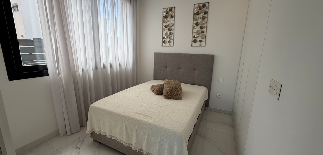 Sale - Detached Villa -
Ciudad Quesada - La Laguna