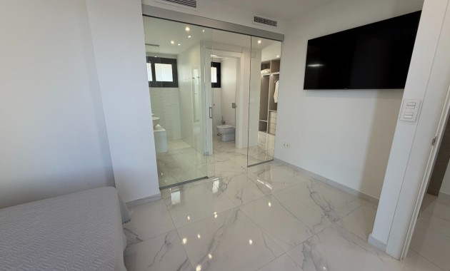 Sale - Detached Villa -
Ciudad Quesada - La Laguna