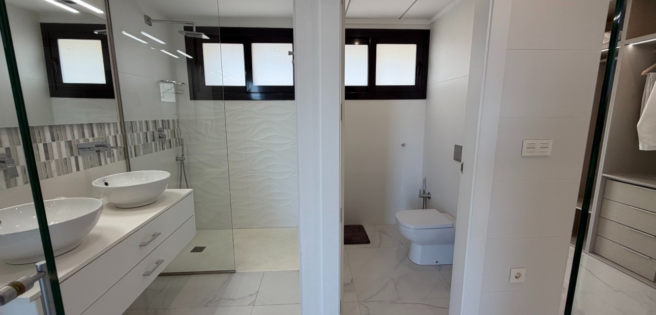 Sale - Detached Villa -
Ciudad Quesada - La Laguna