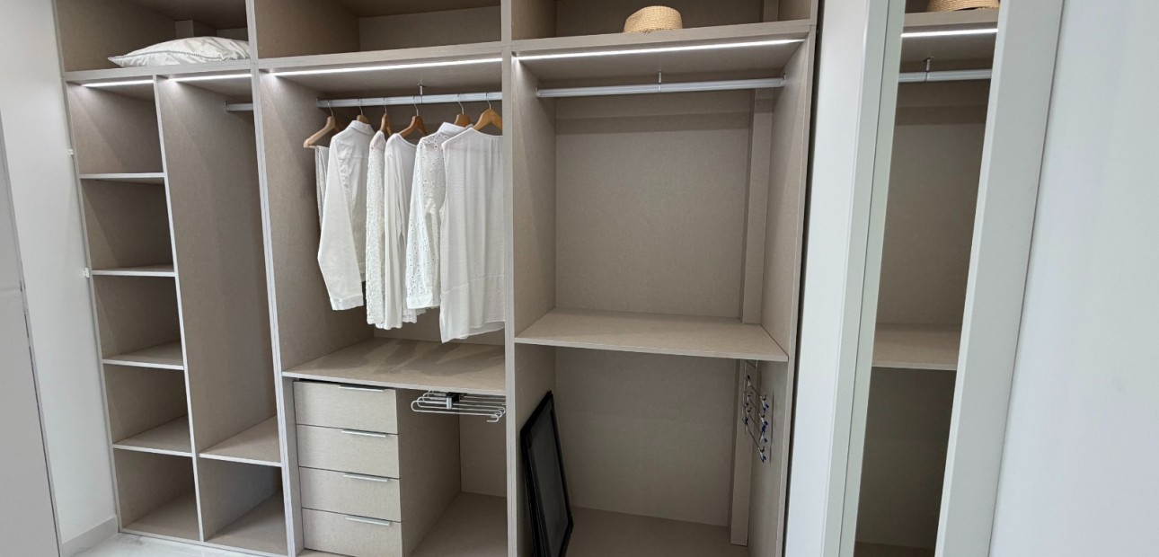 Sale - Detached Villa -
Ciudad Quesada - La Laguna