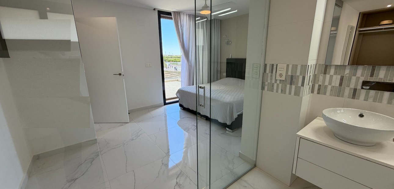 Sale - Detached Villa -
Ciudad Quesada - La Laguna