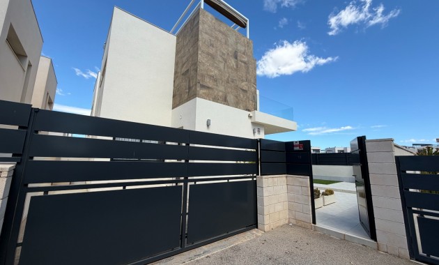 Sale - Detached Villa -
Ciudad Quesada - La Laguna