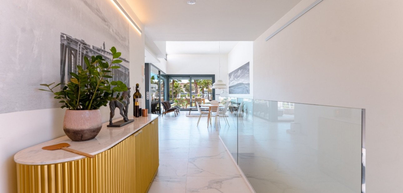 Sale - Detached Villa -
San Miguel de Salinas - San Miguel - Town