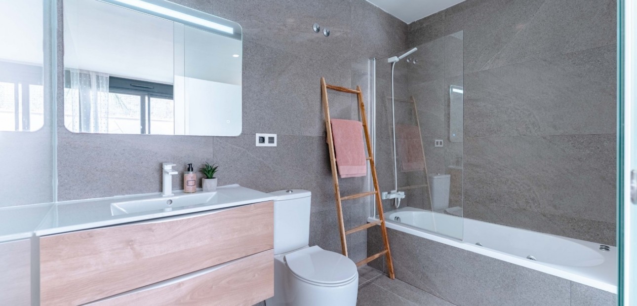 Sale - Detached Villa -
San Miguel de Salinas - San Miguel - Town