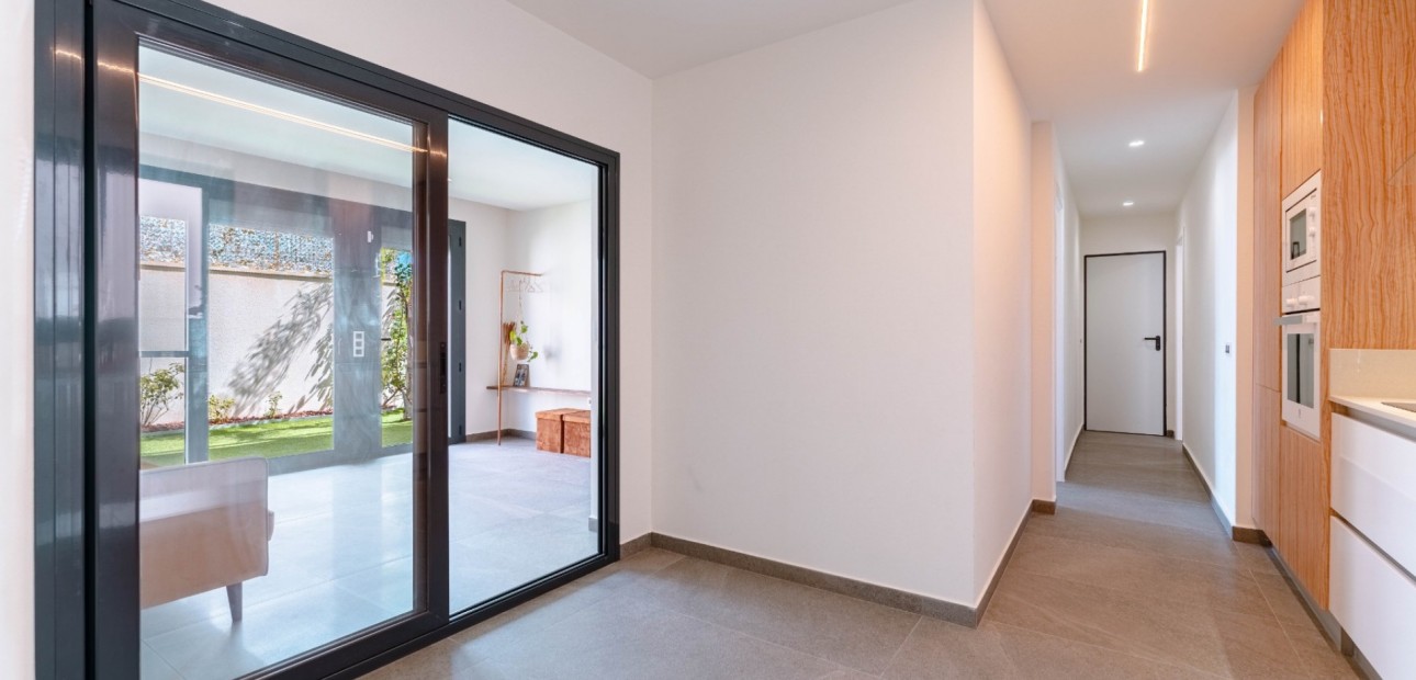 Sale - Detached Villa -
San Miguel de Salinas - San Miguel - Town